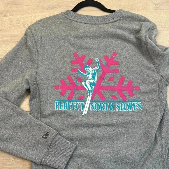 New Era Percect North Slopes Crew Neck Sweatshirt - Picture 1 of 9